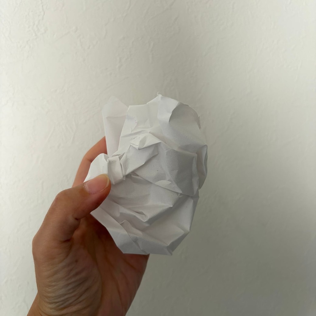 半紙を丸めたところ