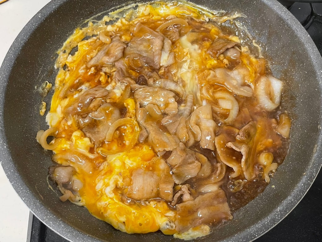 あんかけ卵の生姜焼き