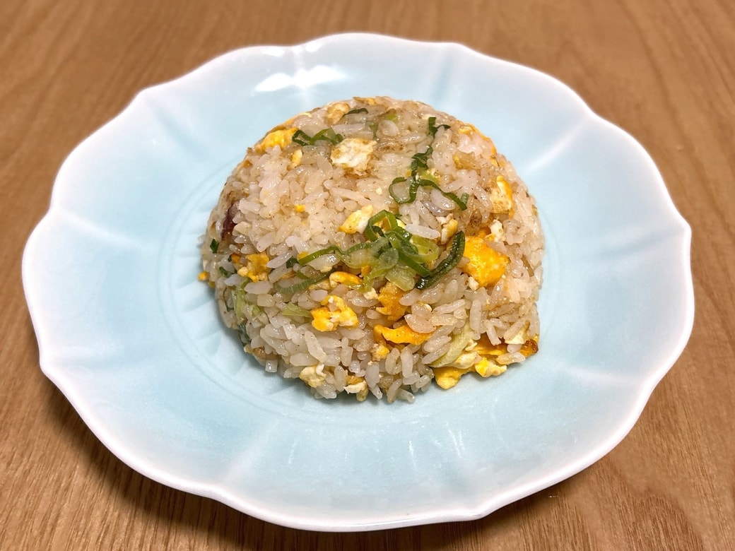 できあがった牛脂入りのチャーハン