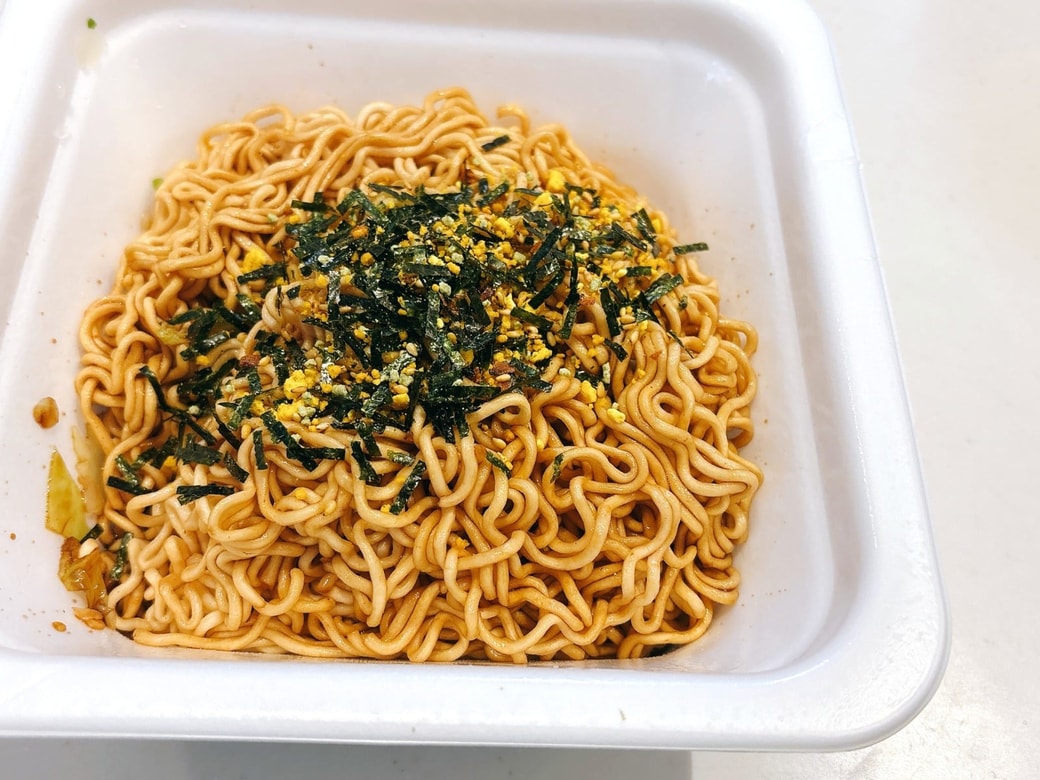 のりたまの甘さとソース味が合う