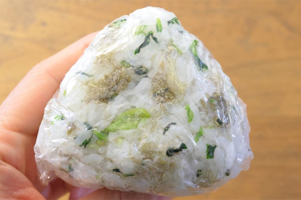 「ひろしととろろ昆布のおにぎり」