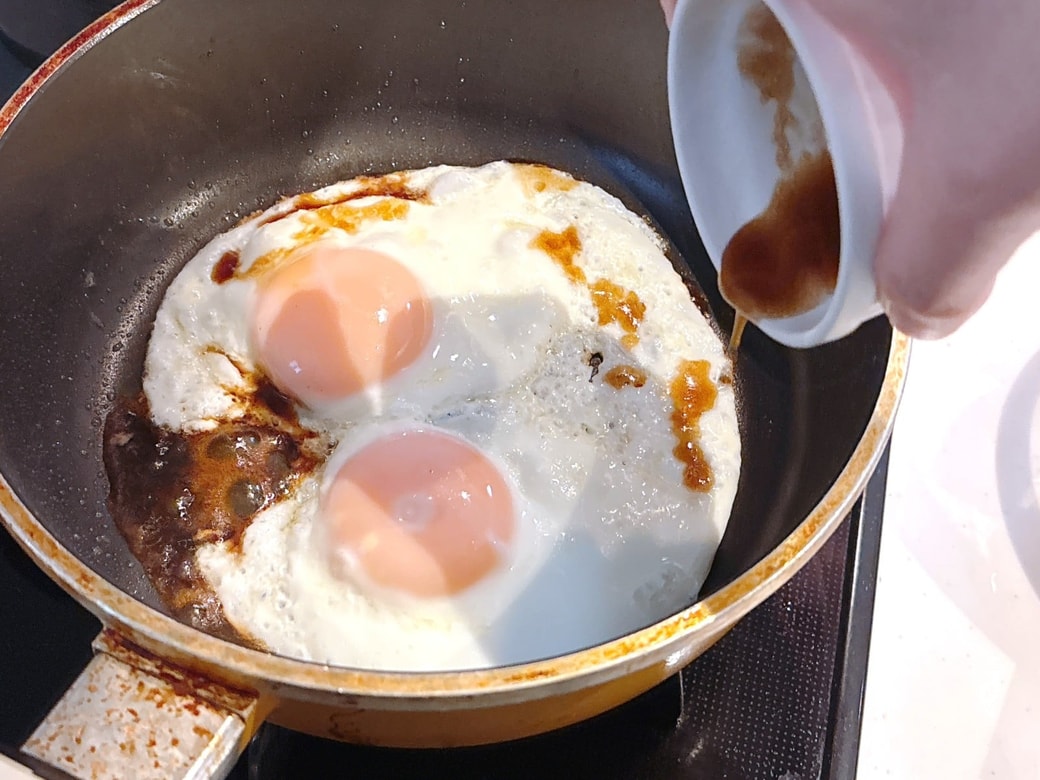 砂糖醤油をまわしかける