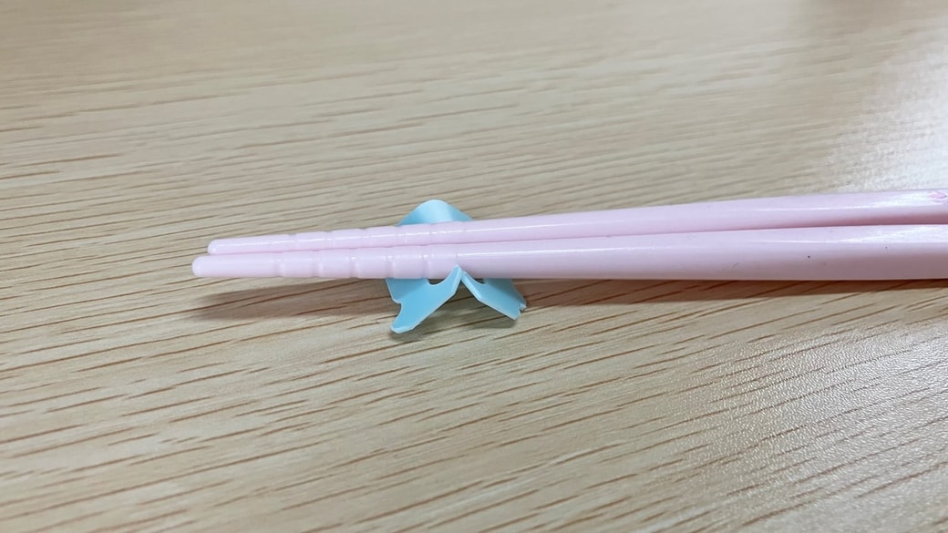 ちょい置きに便利な「即席箸置き」