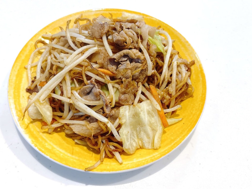 カレー風味焼きそばのできあがり