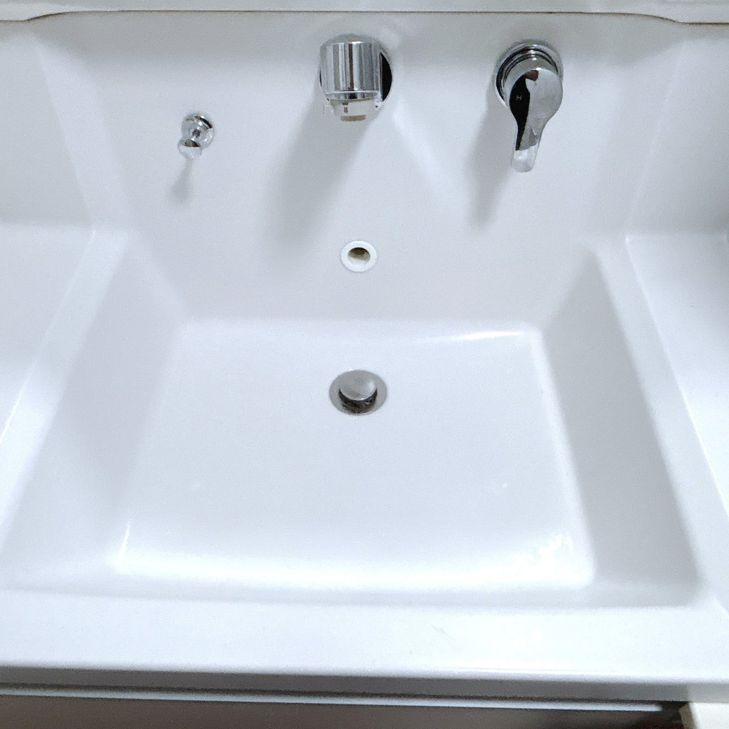 掃除後の洗面台