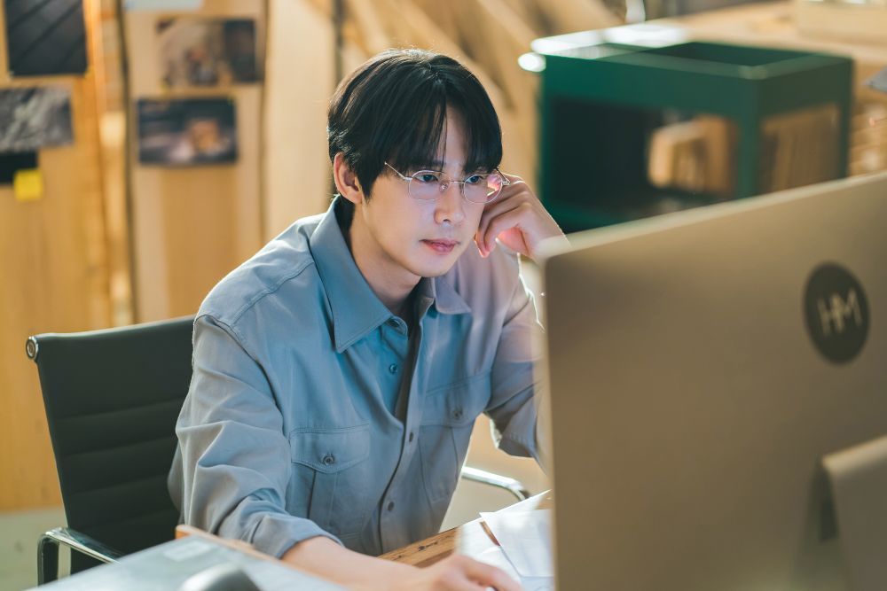 『未婚男女の効率的な出会い方』 ディズニープラス スターで見放題で全話独占配信中 © SLL