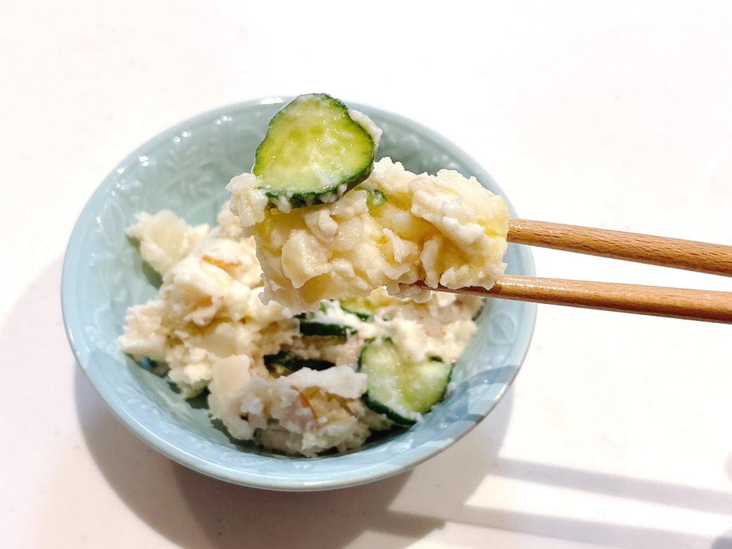 オリーブオイルのさわやかな風味が加わる