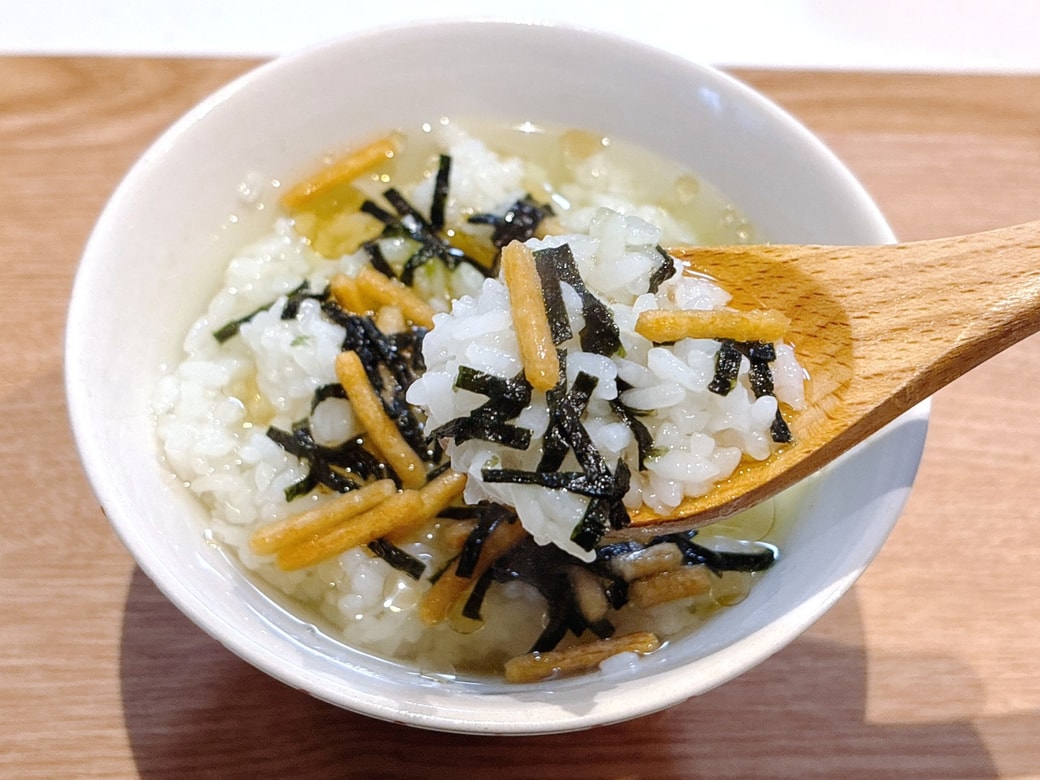 ごま油の風味が広がってコク深い味わい