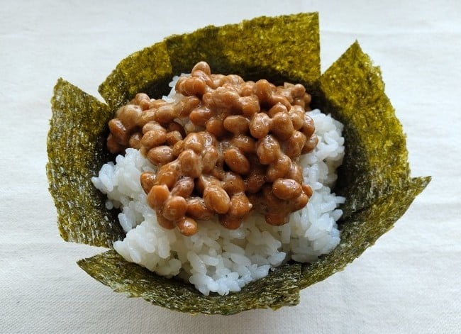 納豆をのせたところ