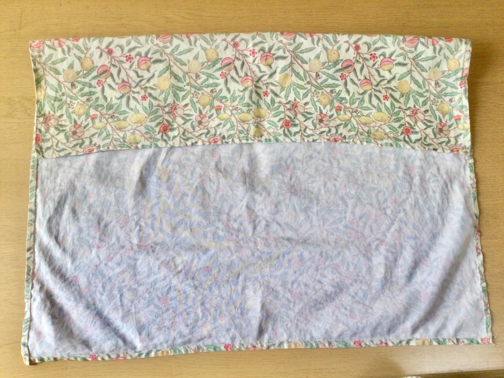 テーブルナプキンを折る