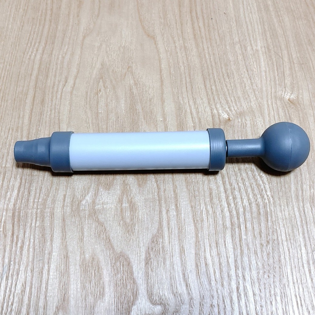 見た目はまるで空気入れのよう