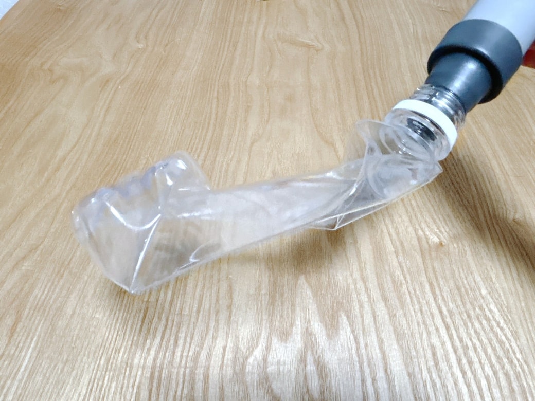 ぺちゃんこになったペットボトル