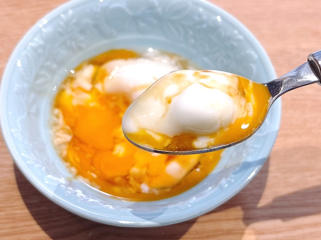 白身も黄身もとろとろ