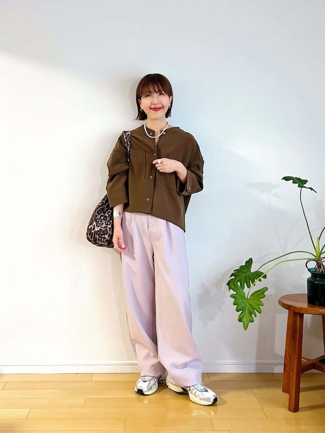 ラベンダー×ブラウンは好相性。