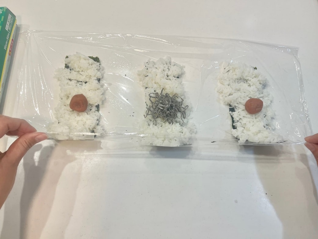 ひっくり返す