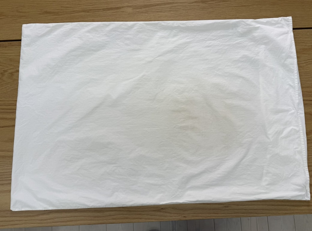 黄ばんだ枕カバー