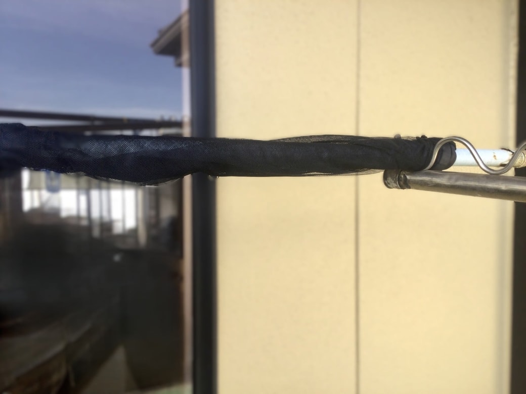 物干しざおに滑り止めを巻く