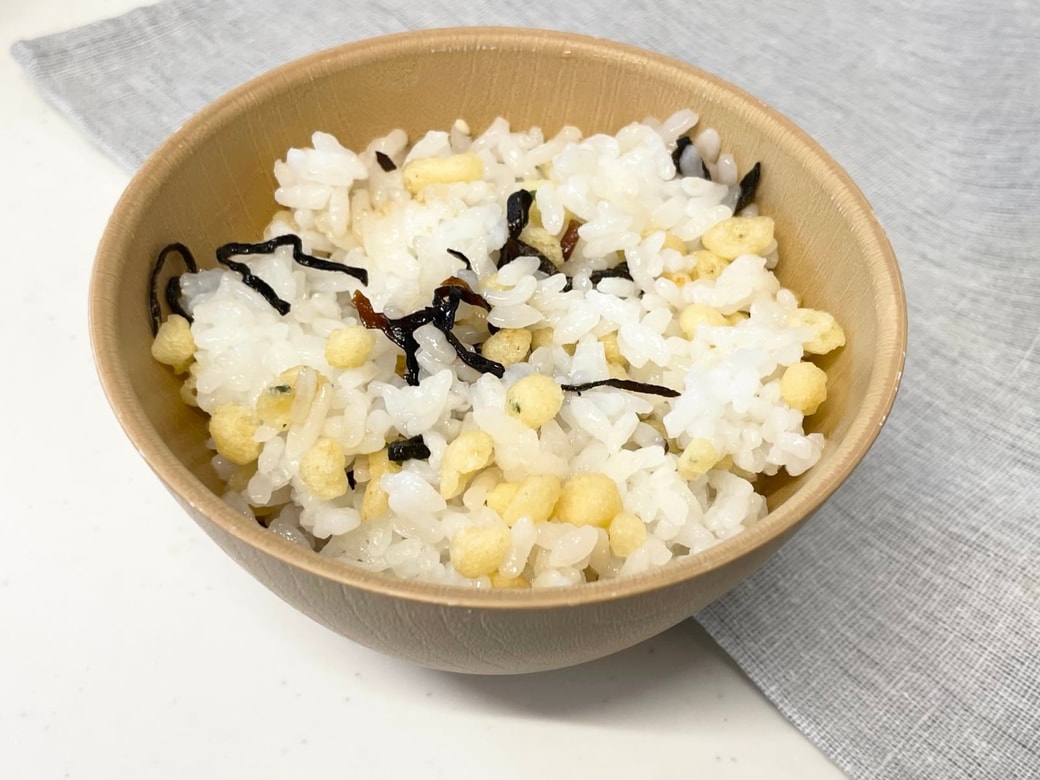 塩昆布だし混ぜご飯