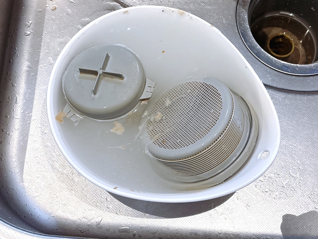 排水口のパーツをオキシづけする