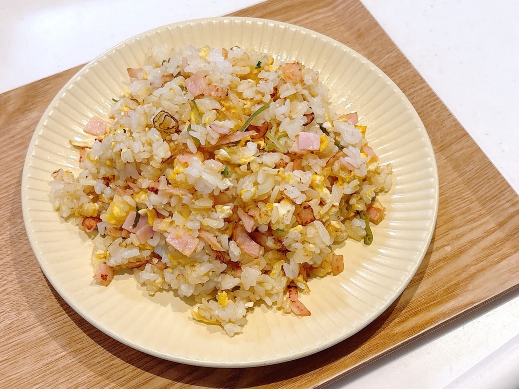 できあがったコンソメチャーハン