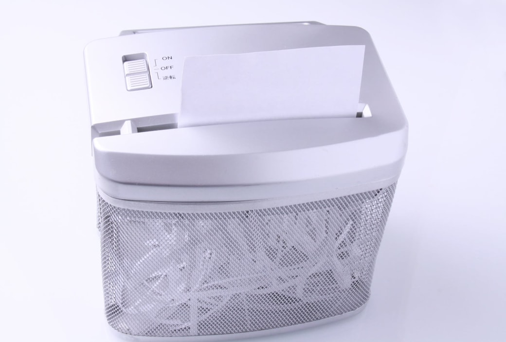 シュレッダーは機種によってNGな場合がある