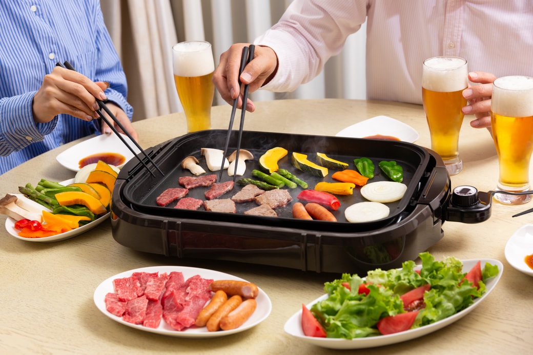家での豪華な食卓