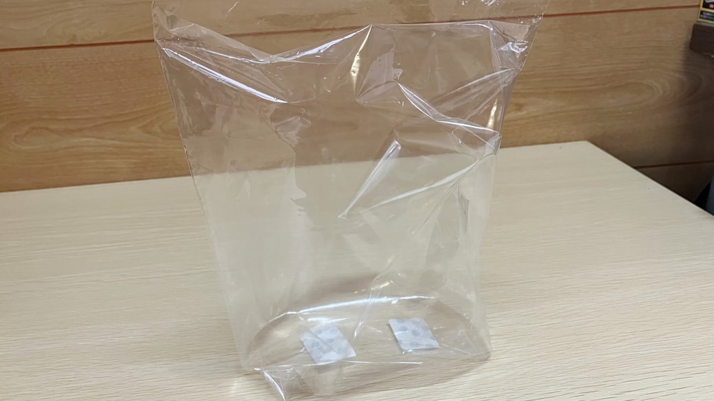 自立したビニール袋のゴミ箱