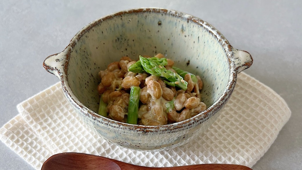 アスパラガスのマヨネーズ納豆和え