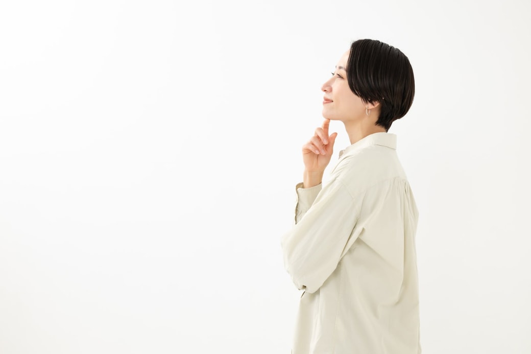 女性の横顔
