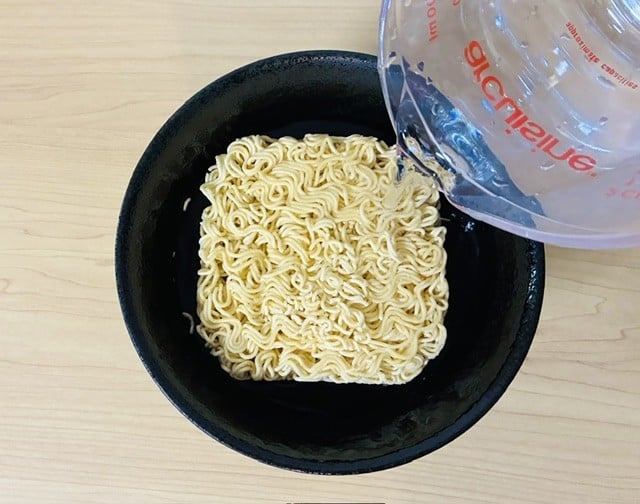 インスタントラーメン