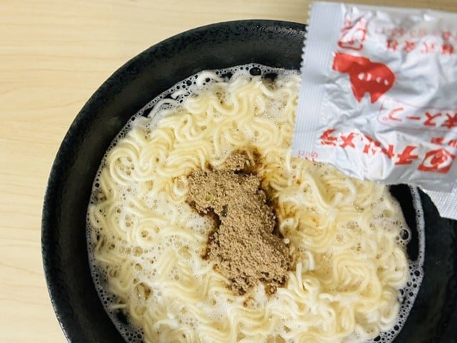 インスタントラーメン