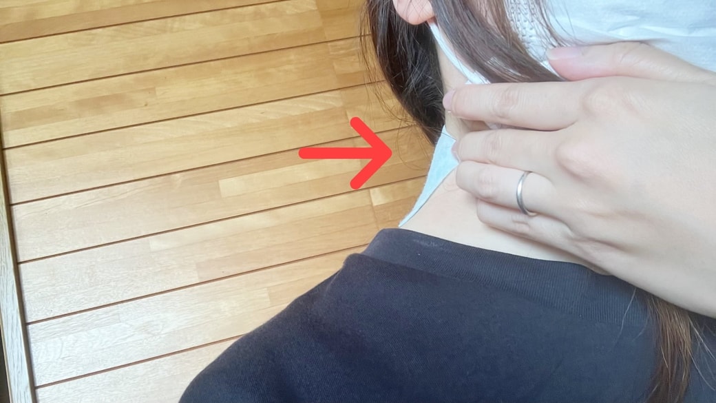 実際に冷却シートを貼ってみた様子
