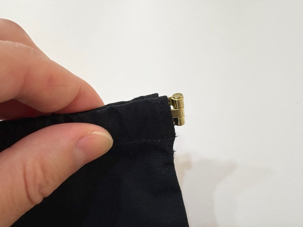 ネジが完全に入るようにする