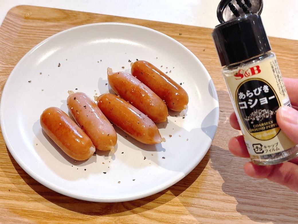 黒コショウのピリッとしたアクセントを加えても◎