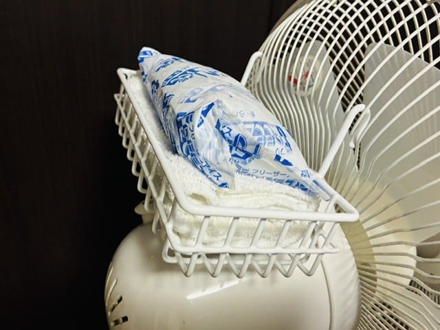 扇風機×保冷剤