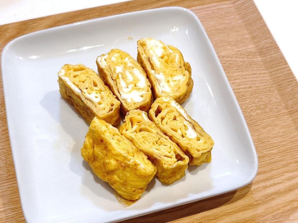 できあがったコンソメ玉子焼き