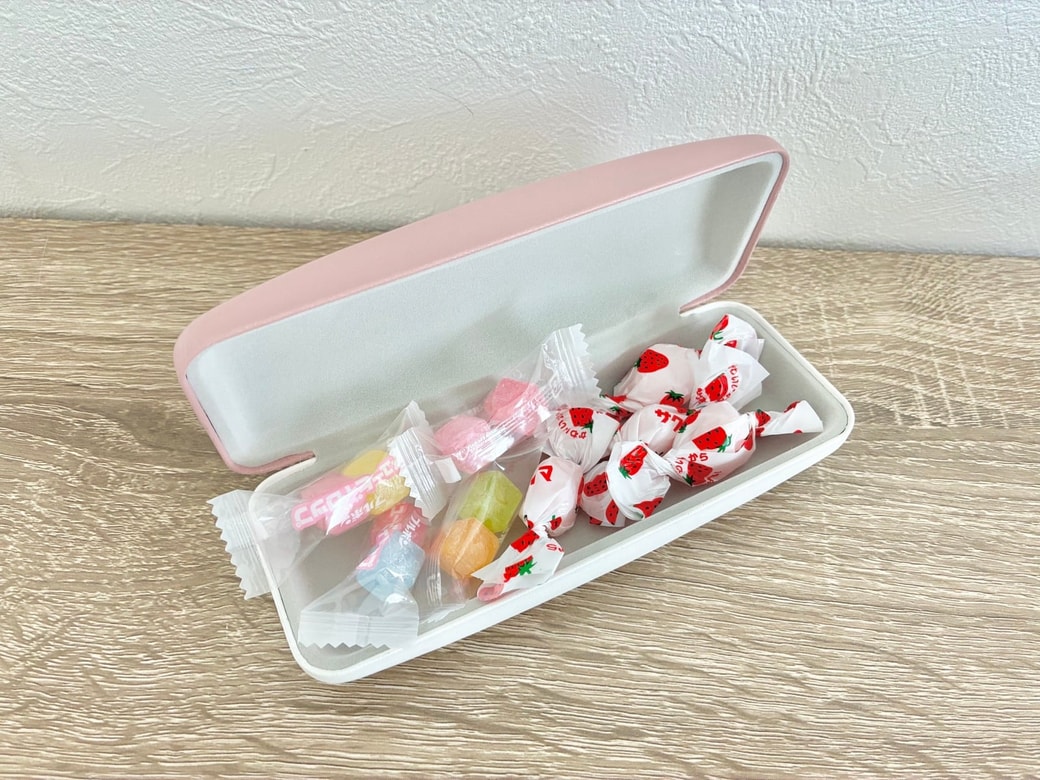 子どものおやつや、自分へのご褒美に！「お菓子入れ」