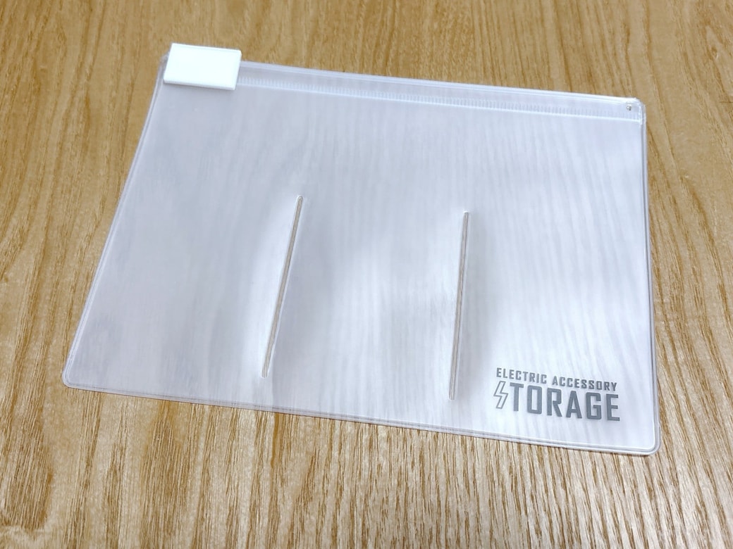 見た感じは普通のポーチに見える