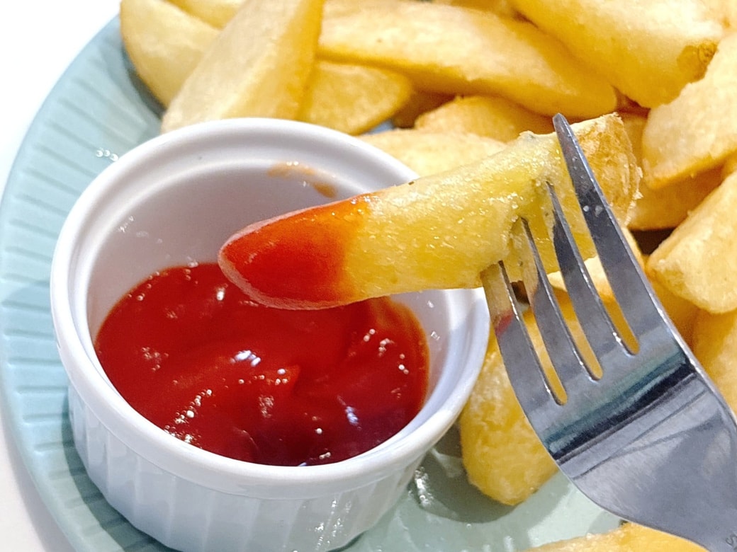 ケチャップをつけるとさらにおいしい