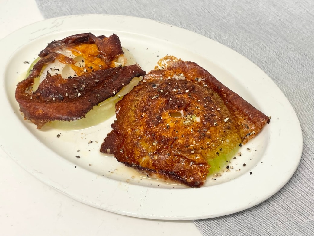 新玉ねぎのチーズペッパー焼き