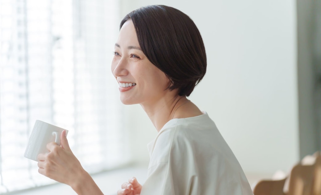 笑顔の女性