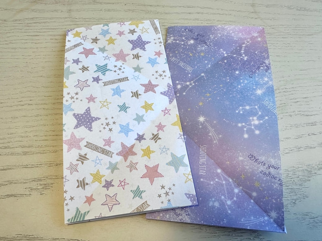 裏向けて長方形に折る