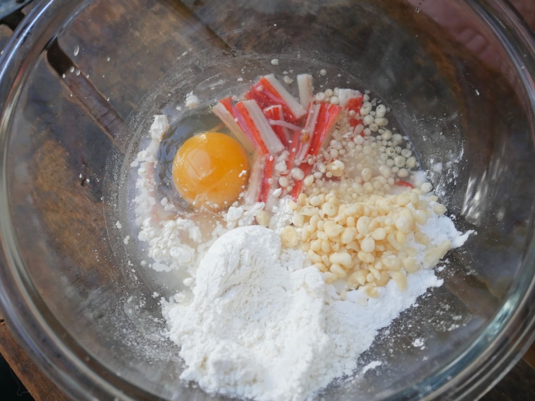 材料を入れたボウルの中