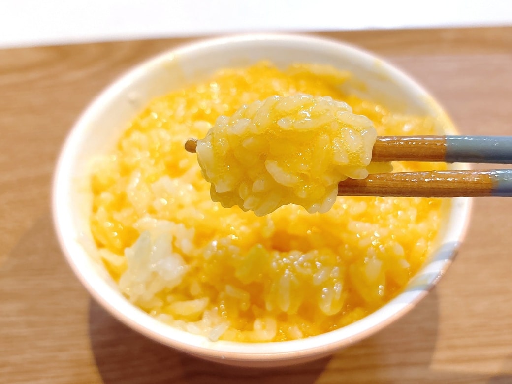 鶏ガラスープの素を加えるとコクと旨味が増す