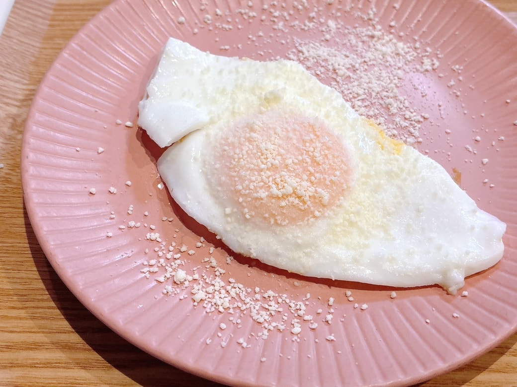 粉チーズをかけるとおしゃれに見える