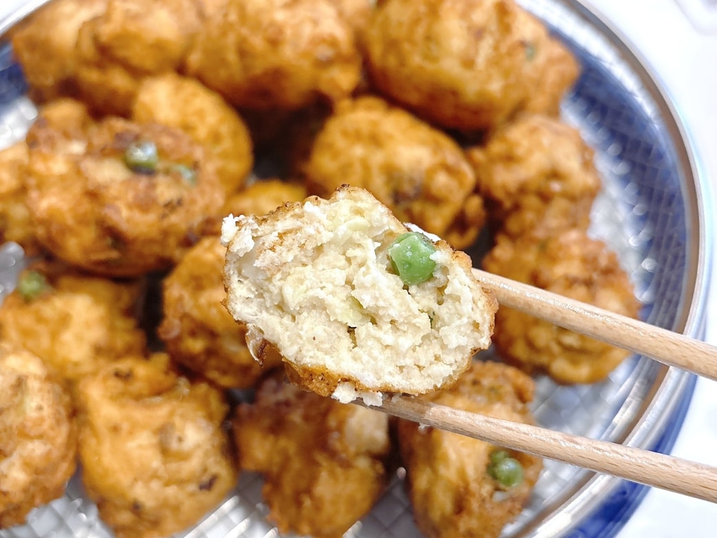 唐揚げ粉だけでしっかり味が決まる