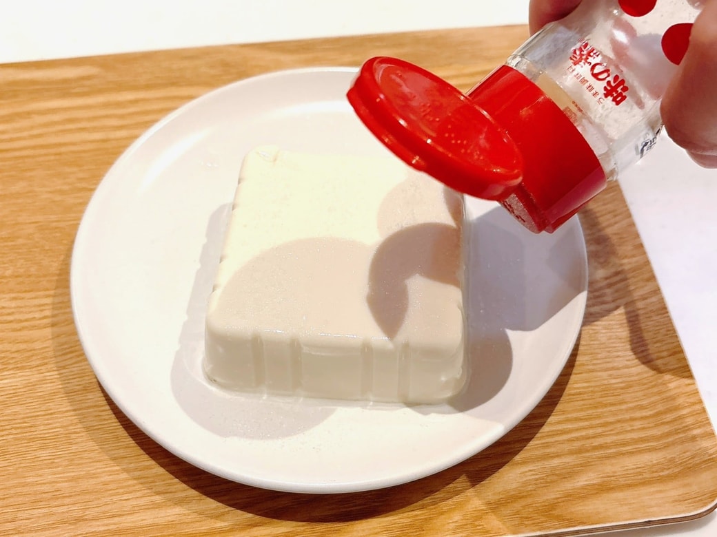 味の素を2~3ふりする