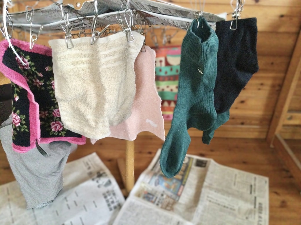 空間の湿気を軽減することで、部屋干しの洗濯物が乾きやすくなる