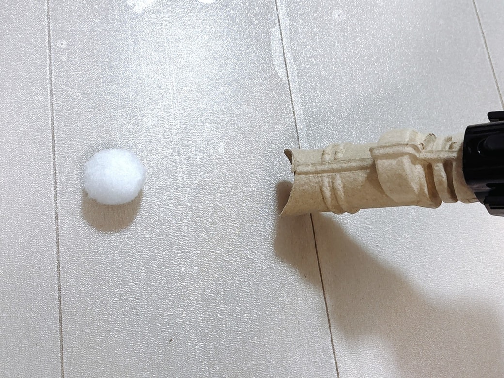 Gをしとめたら、すぐに白いボールを2個吸って蓋をする