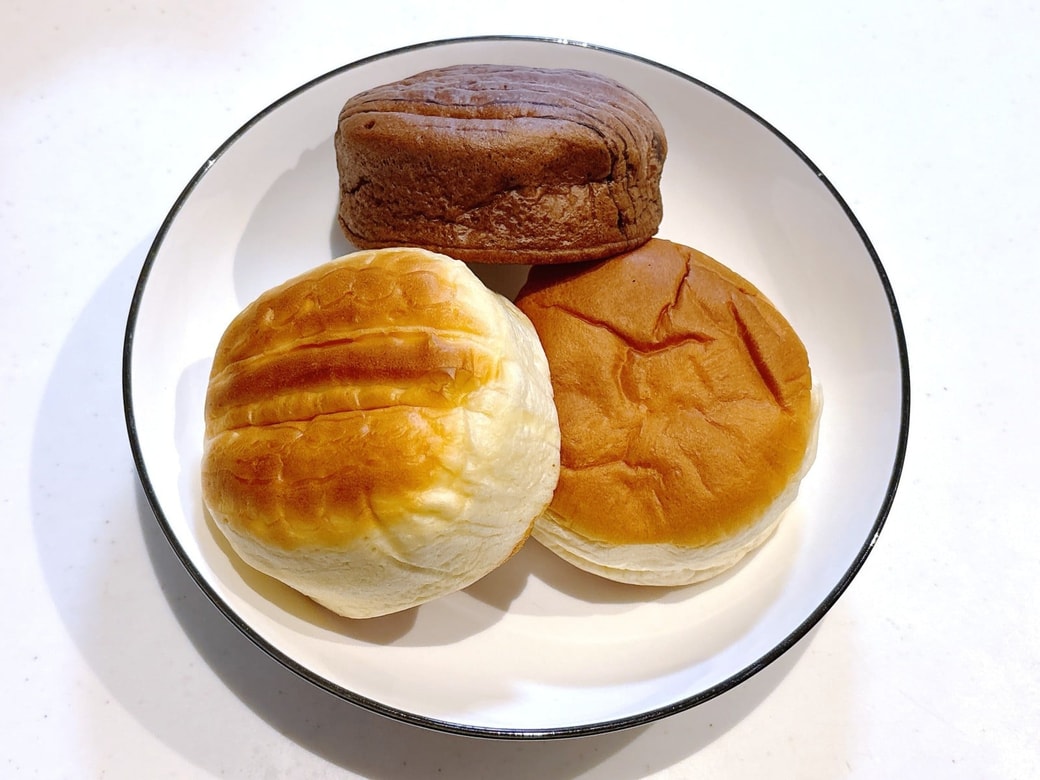 3種類のパンをピックアップ